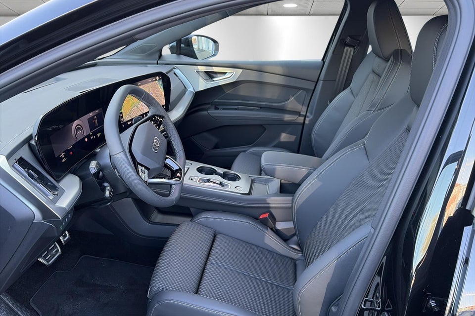 Audi Q4 e-tron performance 5d