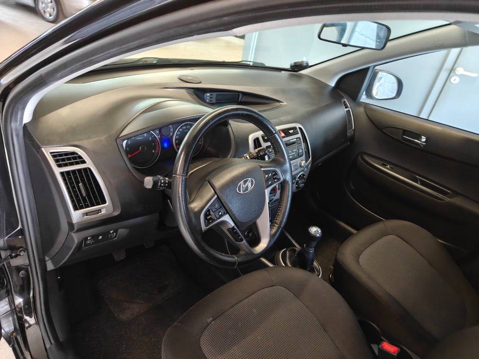 Hyundai i20 1,25 Comfort 5d