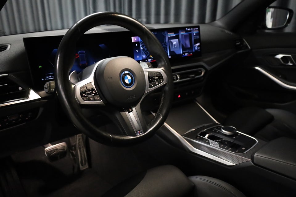 BMW 330e 2,0 Touring M-Sport aut. 5d
