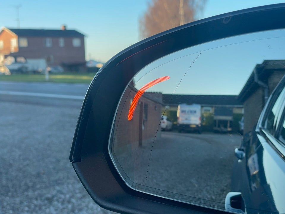 Volvo XC40 P6 ReCharge Plus 5d