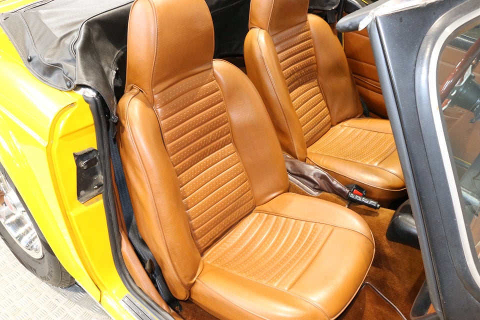 Triumph TR6 2,5 Cabriolet 2d