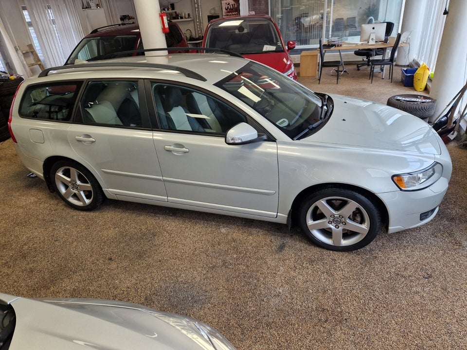 Volvo V50 2,0 D3 150 5d