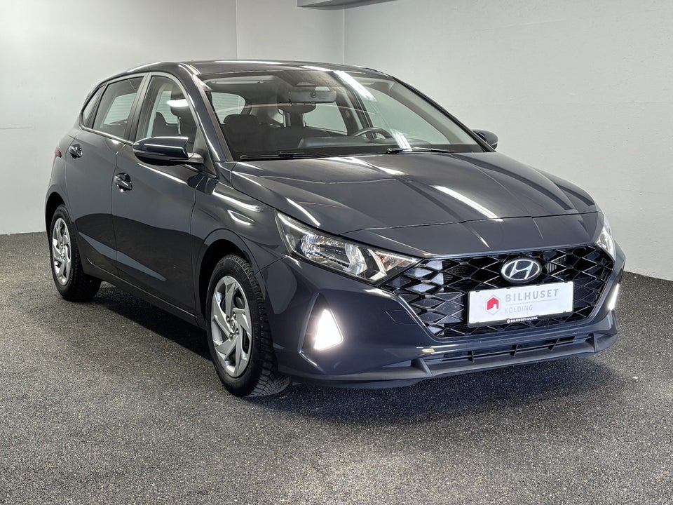 Hyundai i20 1,0 T-GDi Essential DCT 5d