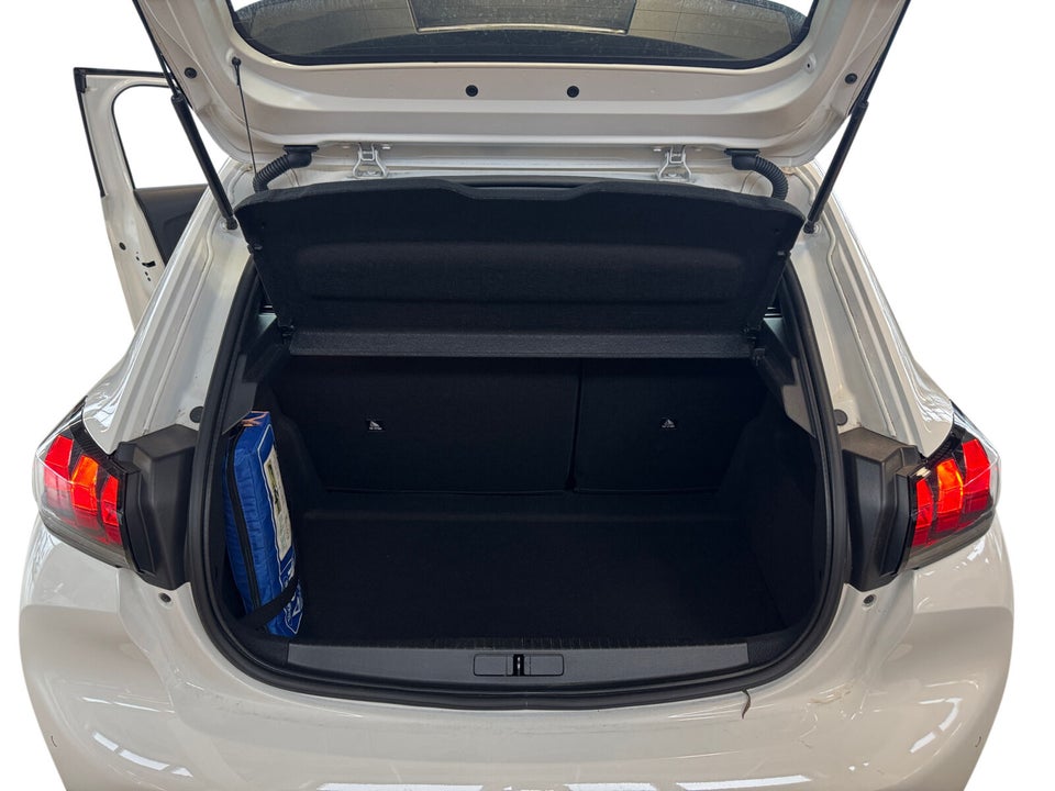 Peugeot e-208 50 Active Pack 5d