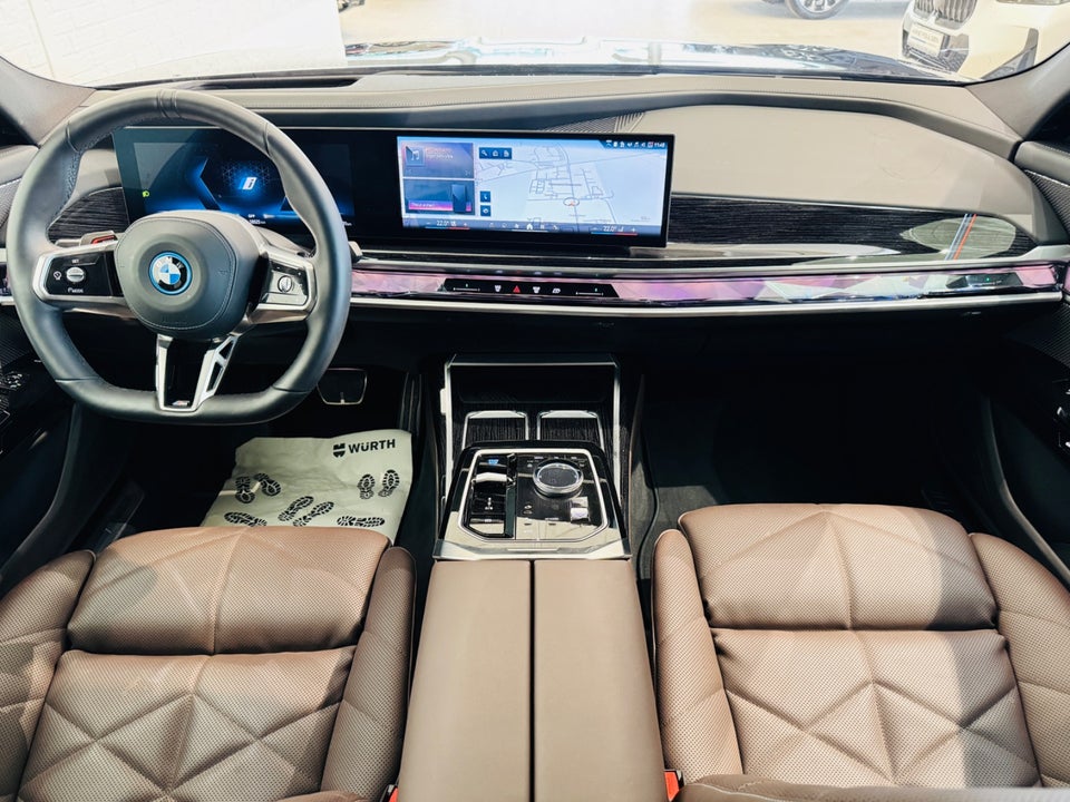 BMW i7 eDrive50 M-Sport 4d