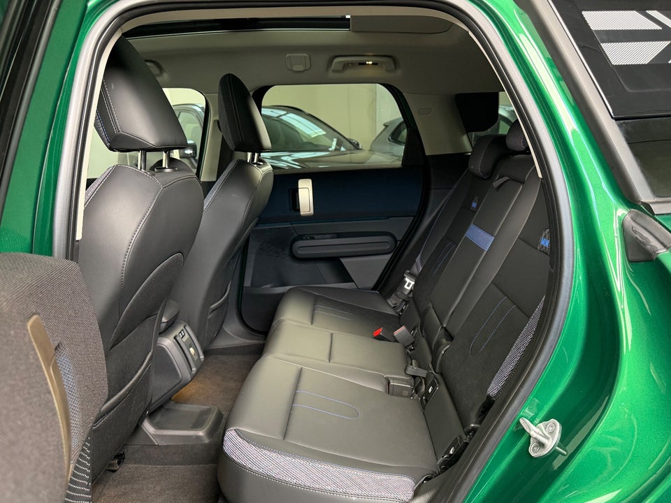MINI Countryman E Essential Trim XS 5d