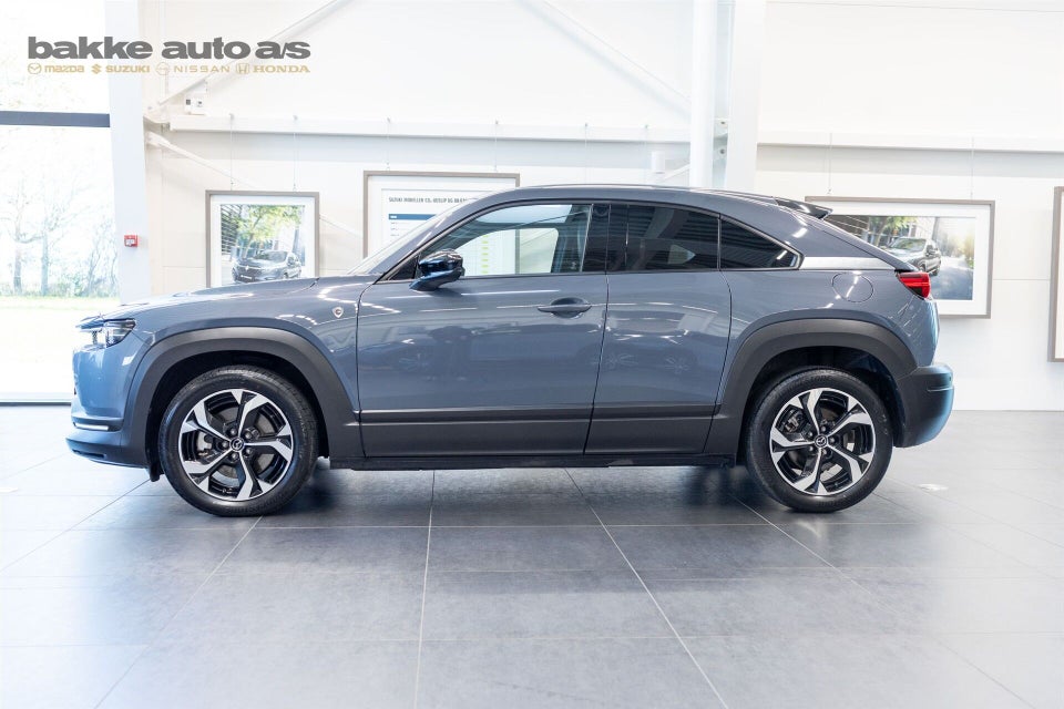 Mazda MX-30 0,8 e-SkyActiv R-EV Makoto 5d