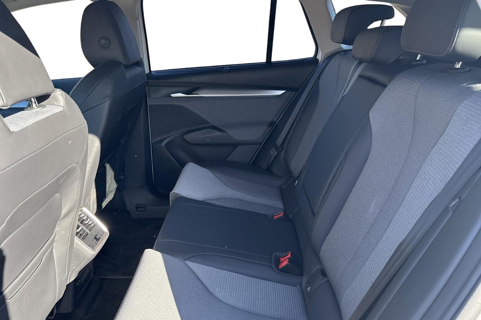 Skoda Enyaq 85 iV Premium 5d