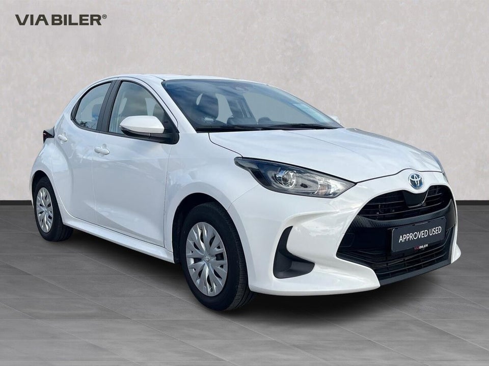 Toyota Yaris 1,5 Hybrid Essential Comfort e-CVT 5d