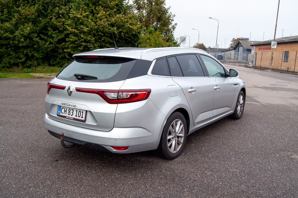 Renault Megane IV 1,3 TCe 140 Zen Sport Tourer EDC 5d