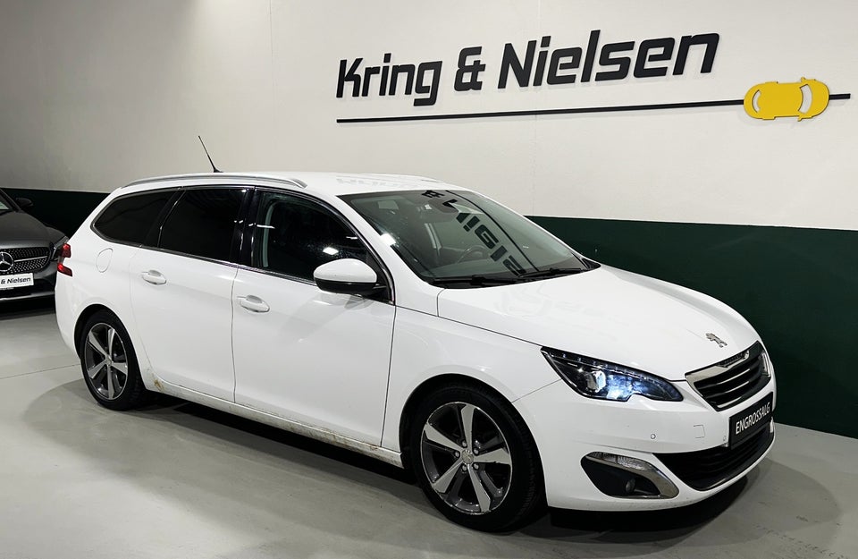 Peugeot 308 1,6 BlueHDi 120 Style SW 5d