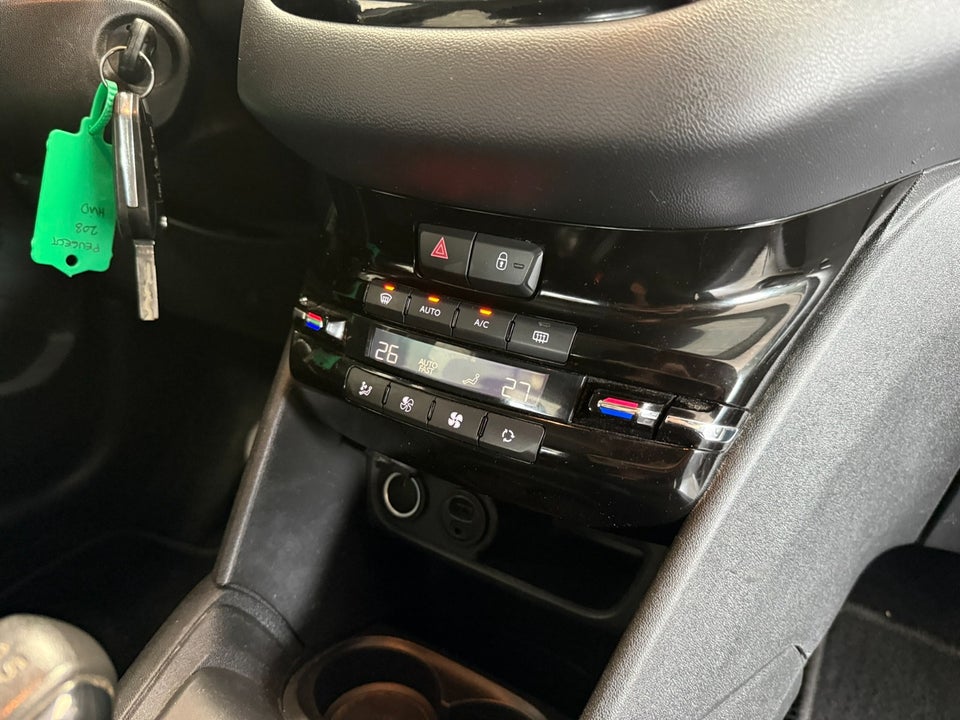 Peugeot 208 1,6 BlueHDi 100 Active 5d