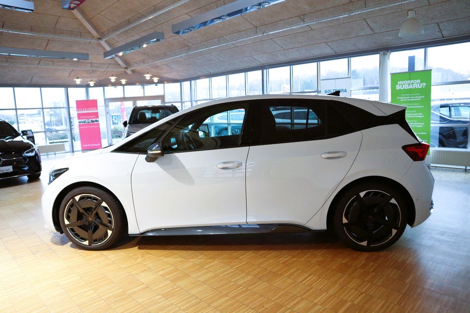 Cupra Born 77 Pasión 5d