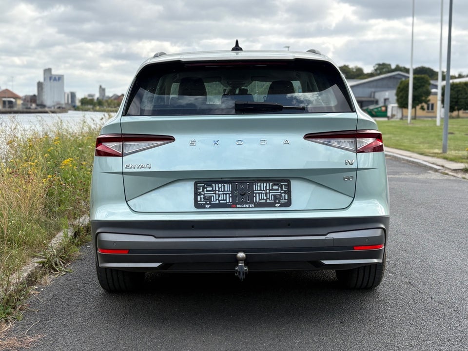 Skoda Enyaq 60 iV Plus 5d