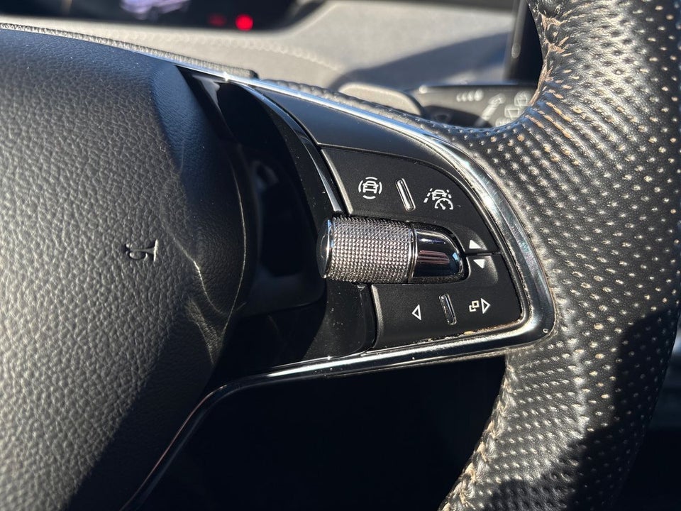 Skoda Enyaq 80 iV 5d