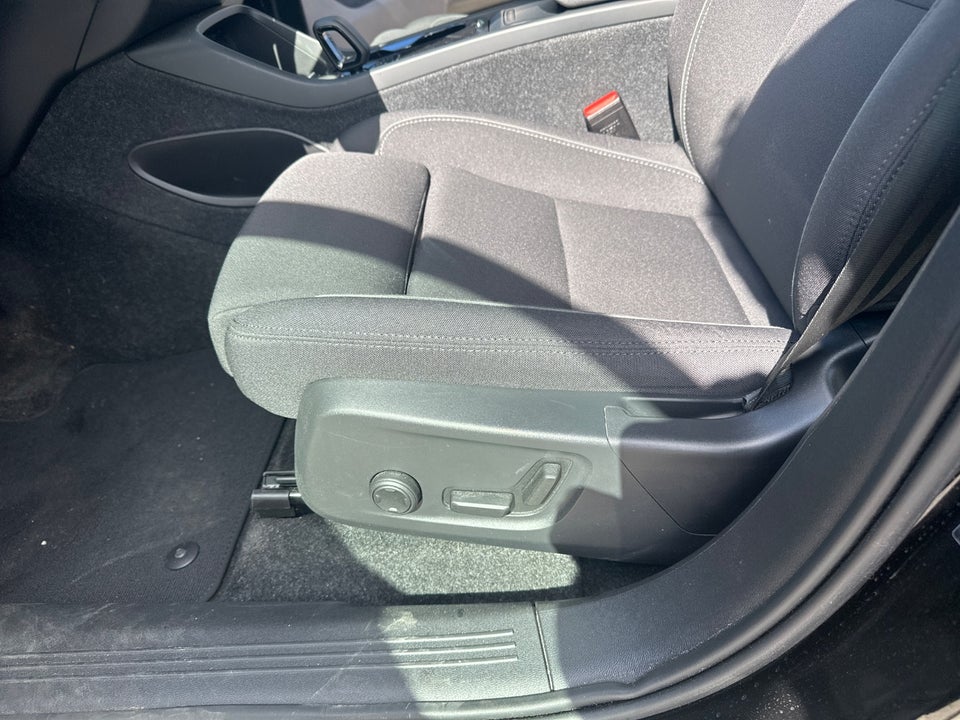 Volvo C40 P6 ReCharge Core 5d