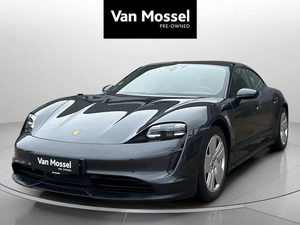 Porsche Taycan 4d