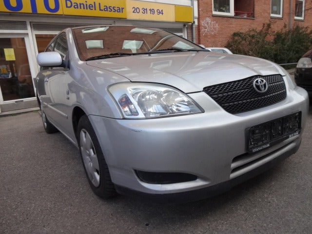 Toyota Corolla 1,6 Terra 5d
