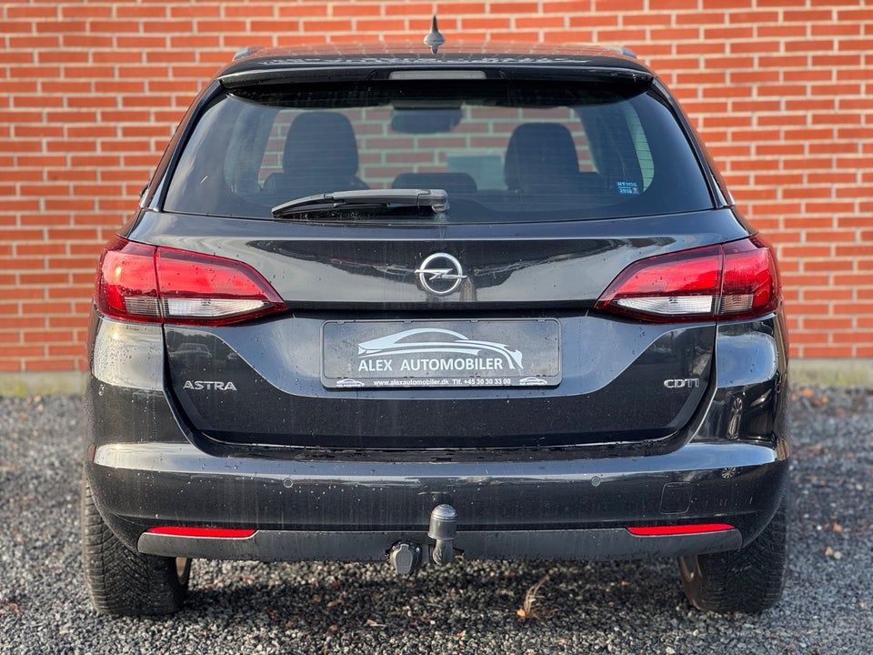 Opel Astra 1,6 CDTi 110 Dynamic Sports Tourer 5d