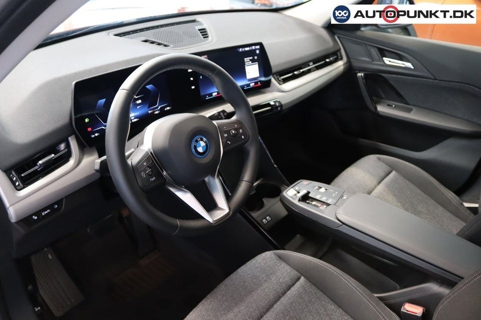BMW iX1 xDrive30 5d