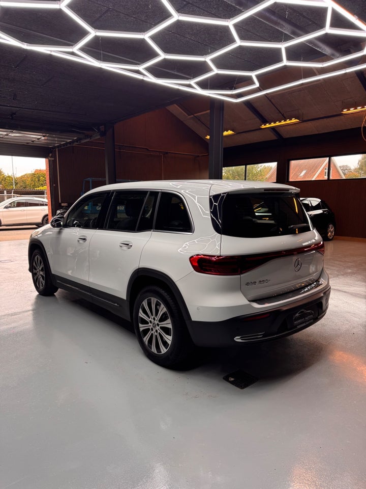 Mercedes EQB250+ Progressive Advance 5d