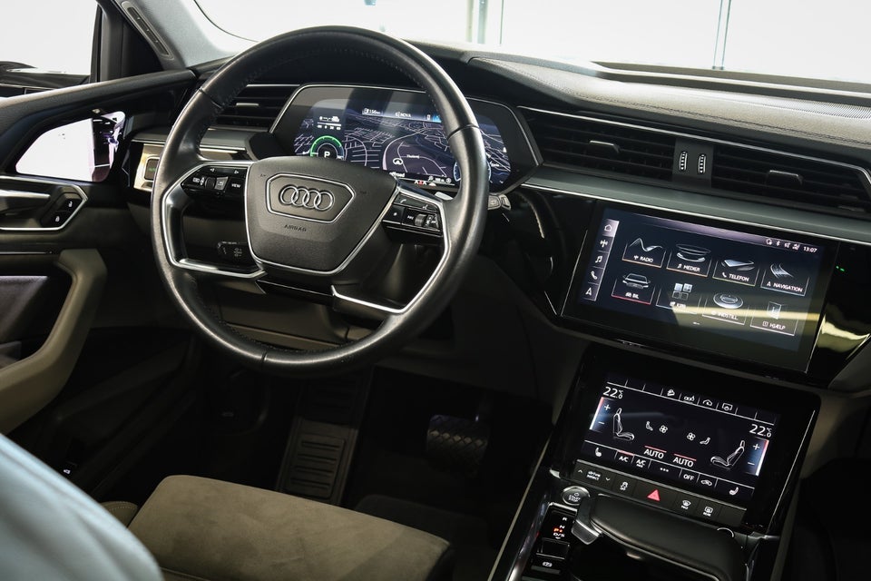 Audi e-tron 55 Advanced quattro 5d