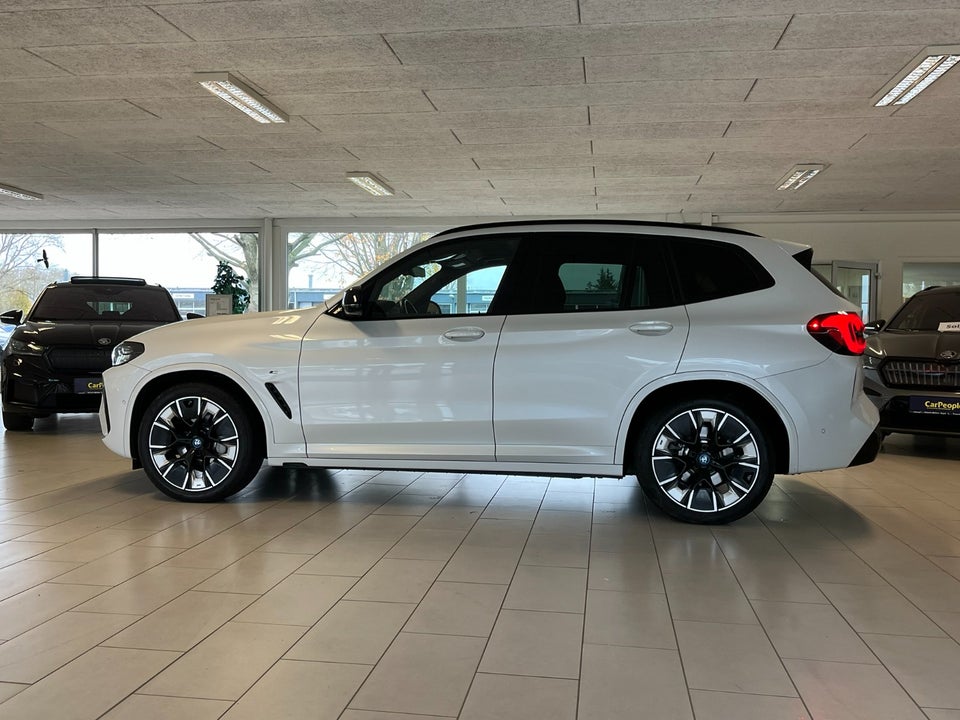 BMW iX3 Charged Plus M-Sport 5d