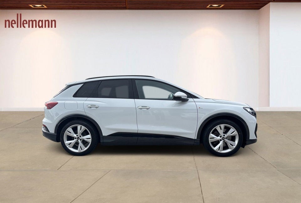 Audi Q4 e-tron 40 S-line 5d
