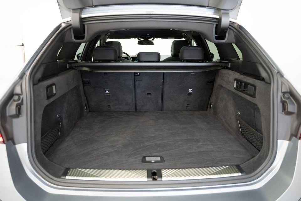 BMW i5 eDrive40 Touring Fully Charged M-Sport 5d