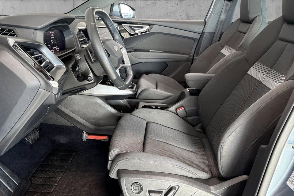 Audi Q4 e-tron 40 Advanced 5d