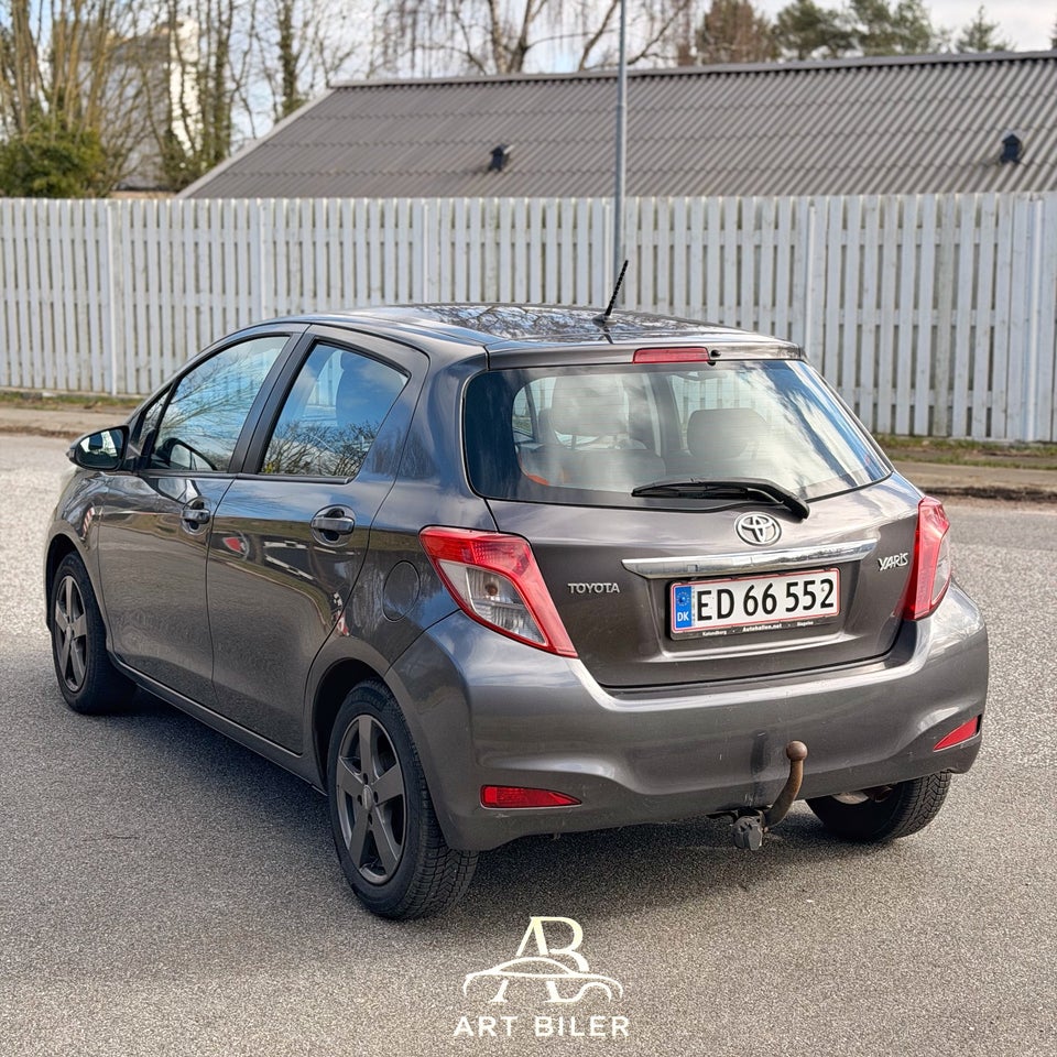 Toyota Yaris 1,3 VVT-i T2 Touch 5d