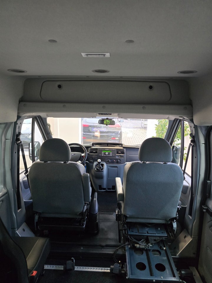 Ford Transit 300S Kombi 2,2 TDCi 100