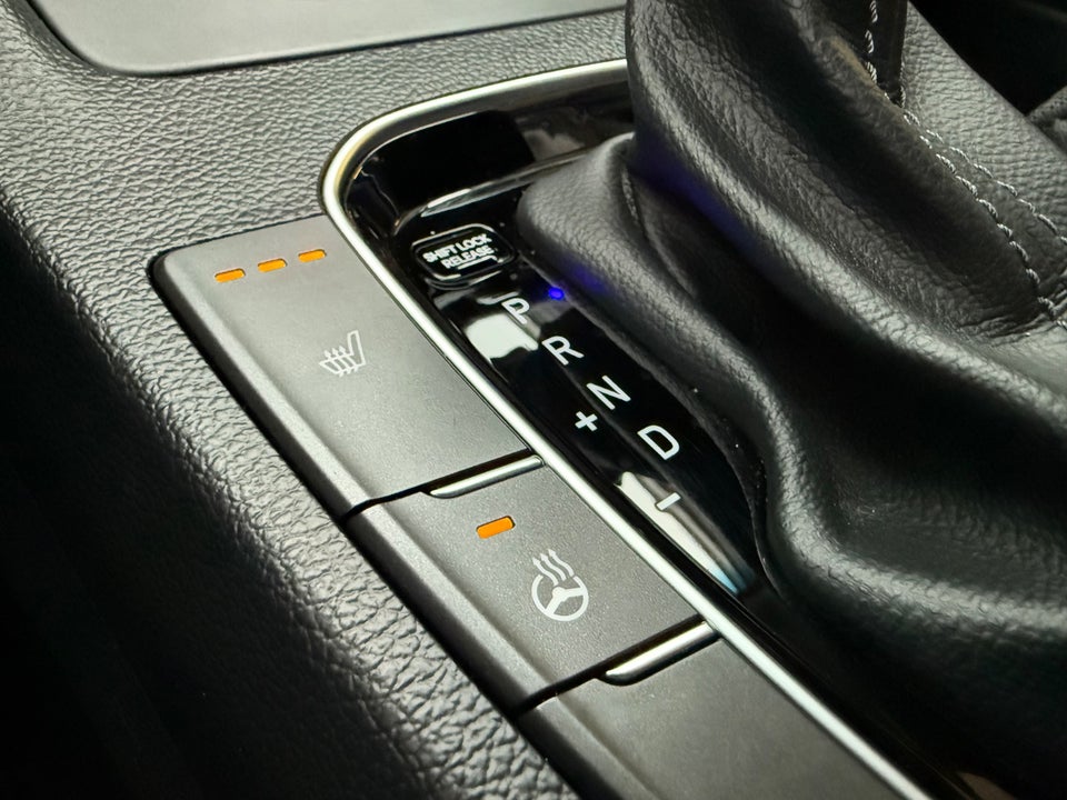 Hyundai i30 1,0 T-GDi Essential DCT 5d