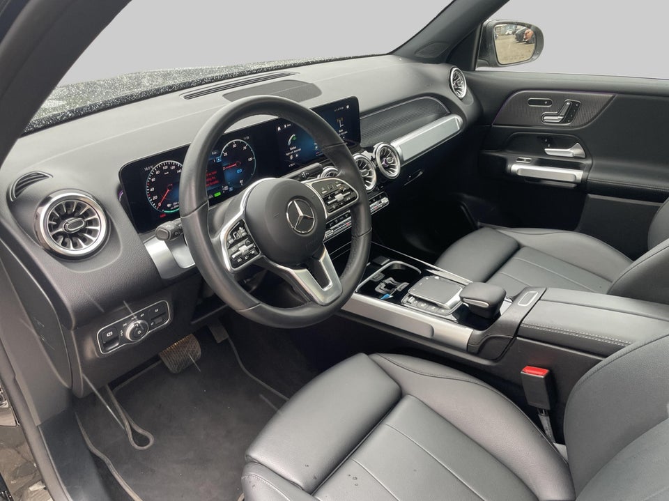 Mercedes EQB300 4Matic 7prs 5d