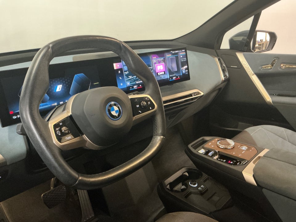 BMW iX xDrive40 Sport 5d