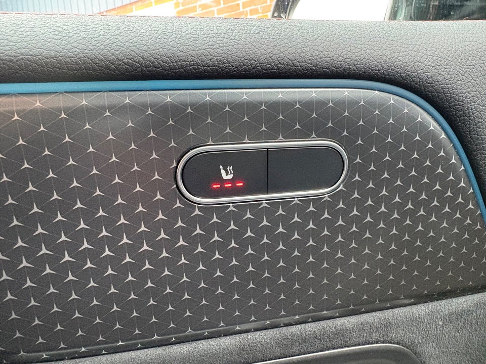 Mercedes EQB250+ AMG Line 7prs 5d