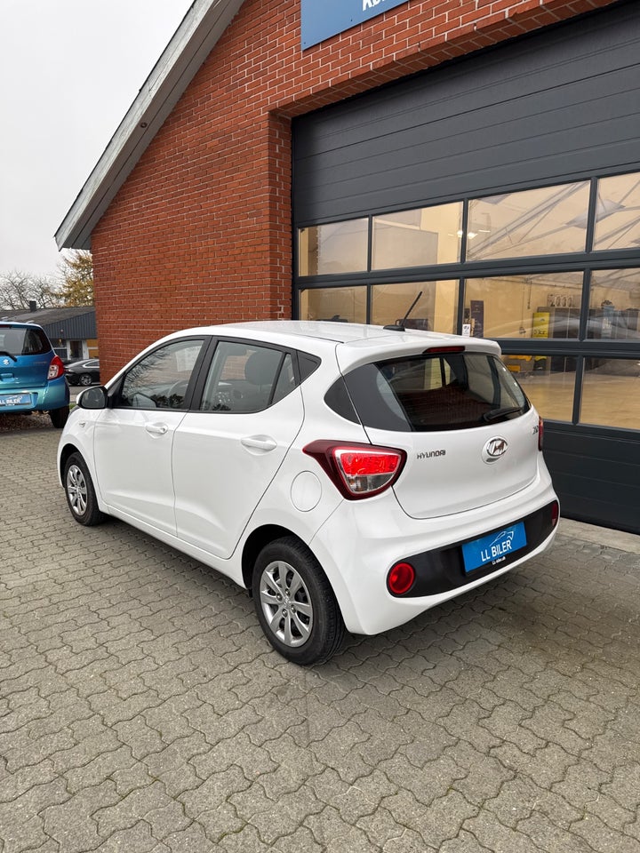 Hyundai i10 1,0 Touch 5d