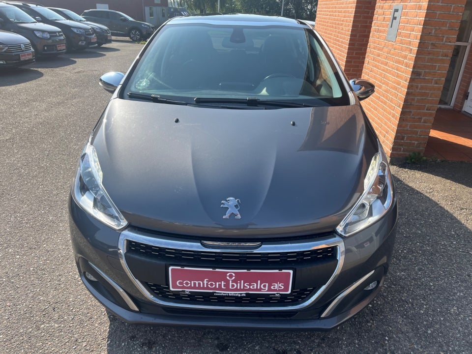 Peugeot 208 1,6 BlueHDi 100 Allure Sky 5d