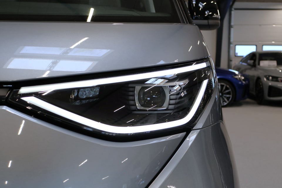 VW ID.Buzz 77 Pro SWB 5d