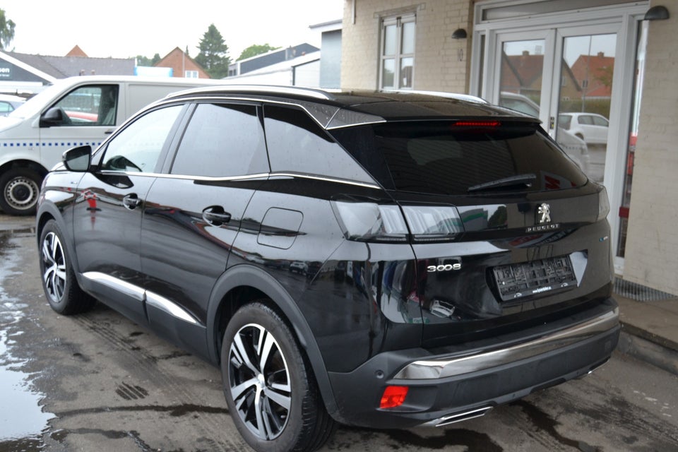 Peugeot 3008 1,6 Hybrid GT Black Pack EAT8 5d