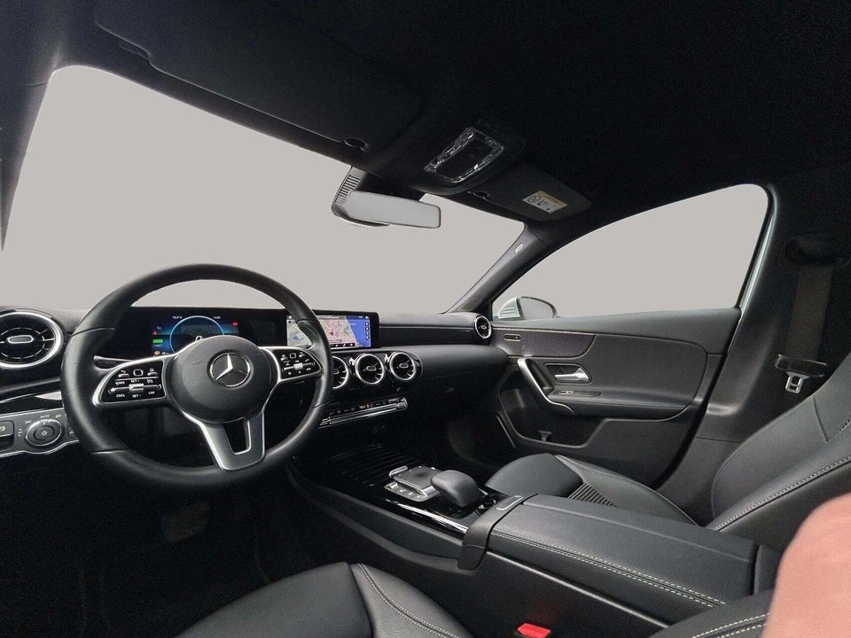 Mercedes A250 e 1,3 Progressive aut. 4d