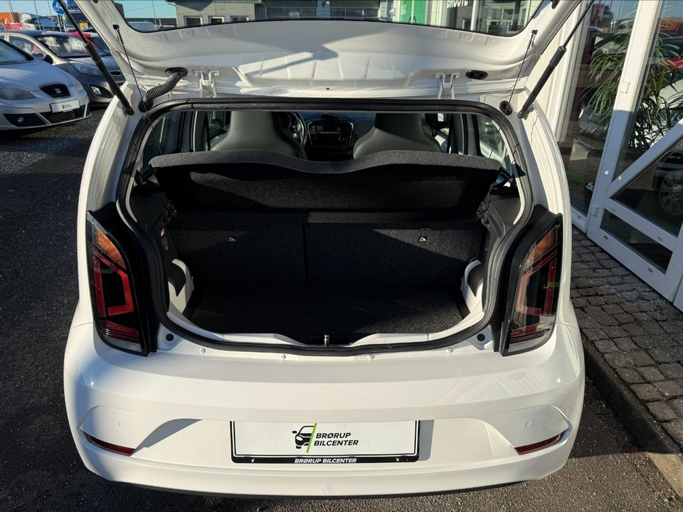 VW Up! 1,0 MPi 60 Move Up! BMT 5d