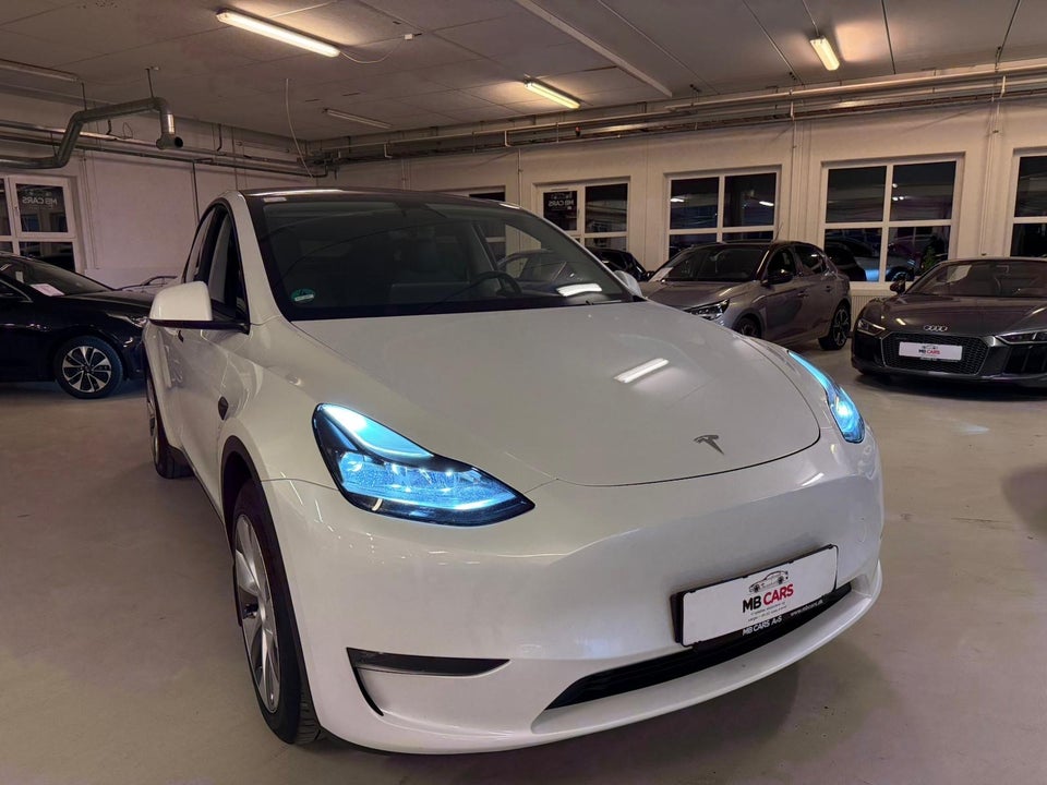 Tesla Model Y Long Range AWD 5d