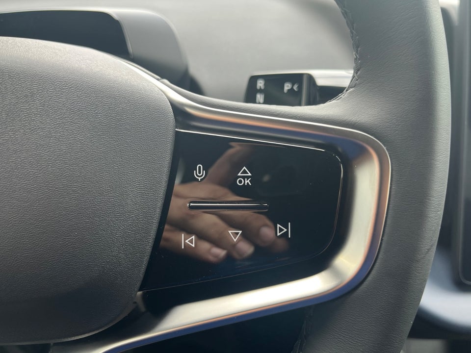 Volvo EX30 Twin Performance Plus 5d