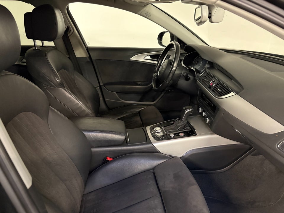 Audi A6 3,0 TDi 218 Avant S-tr. 5d