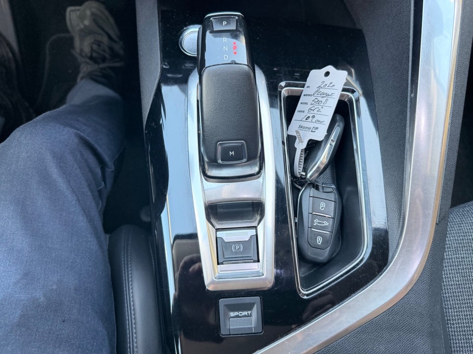 Peugeot 5008 1,5 BlueHDi 130 Allure EAT8 7prs 5d