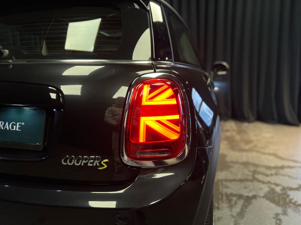 MINI Cooper SE Edition Premium Plus 3d