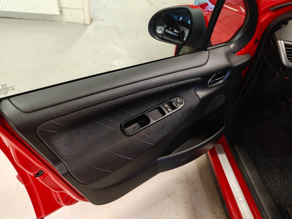 Peugeot 207 1,6 VTi Premium SW 5d