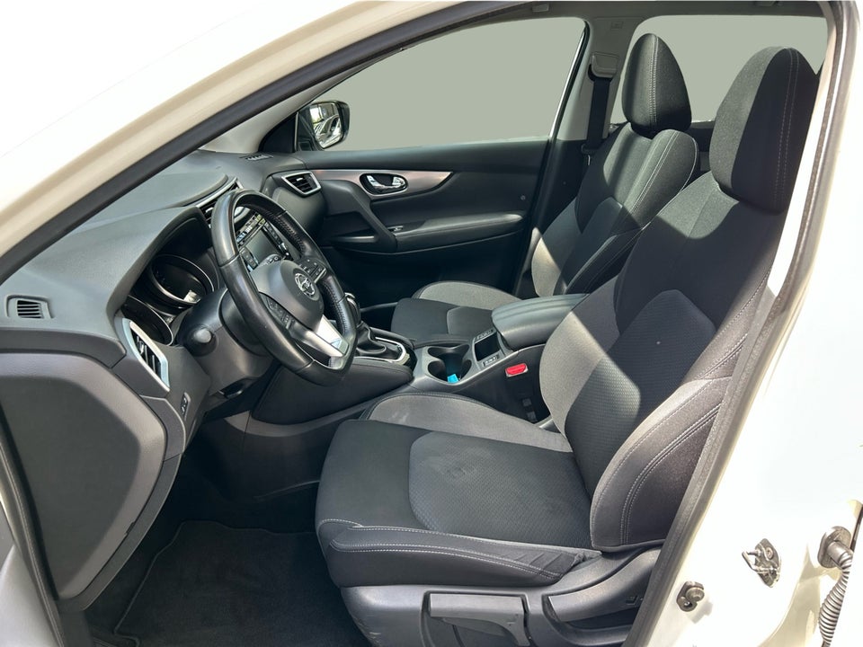 Nissan Qashqai 1,3 Dig-T 160 N-Connecta DCT 5d