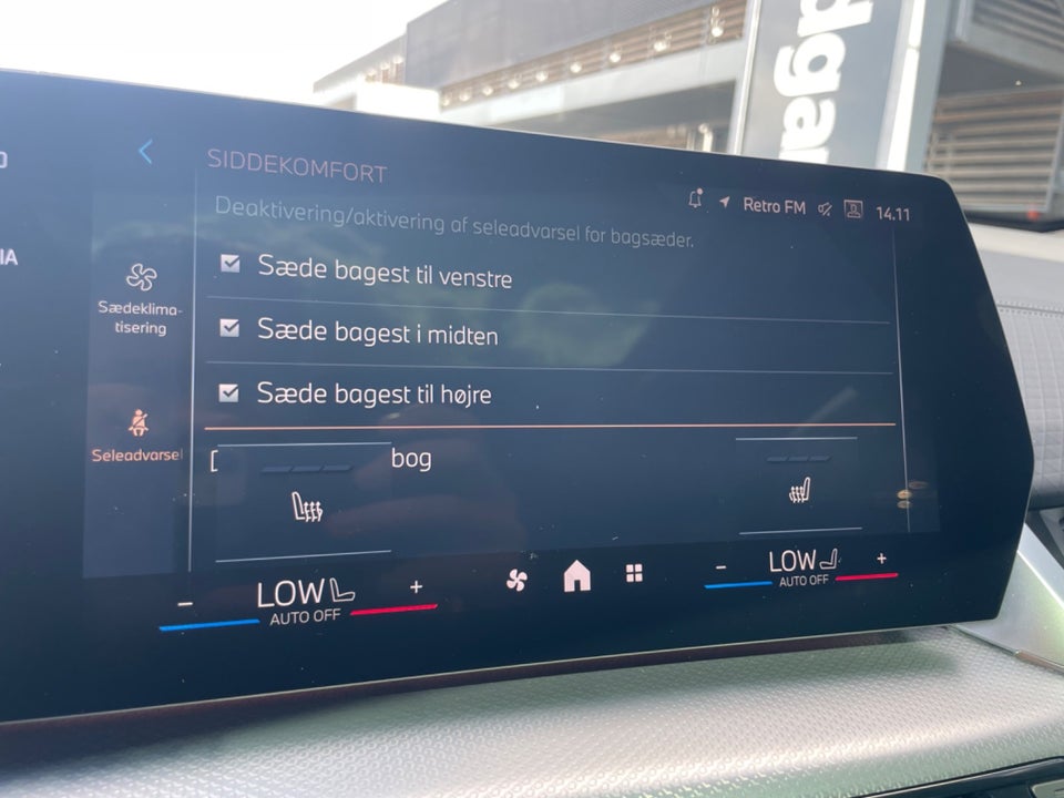 BMW iX2 eDrive20 Fully Charged M-Sport 5d
